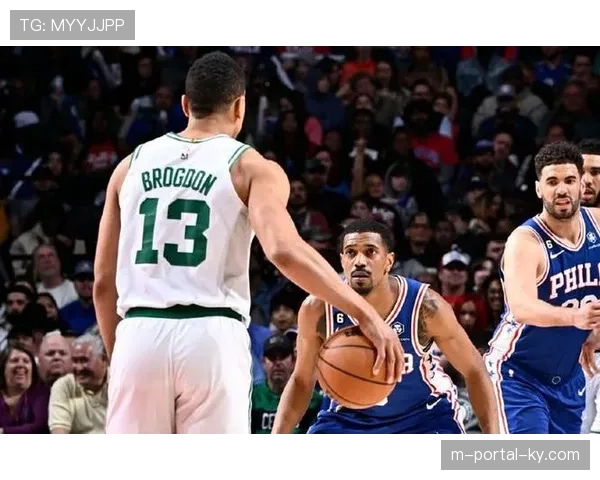 美国队替补深度相对有限，主力球员出场时间分配面临挑战